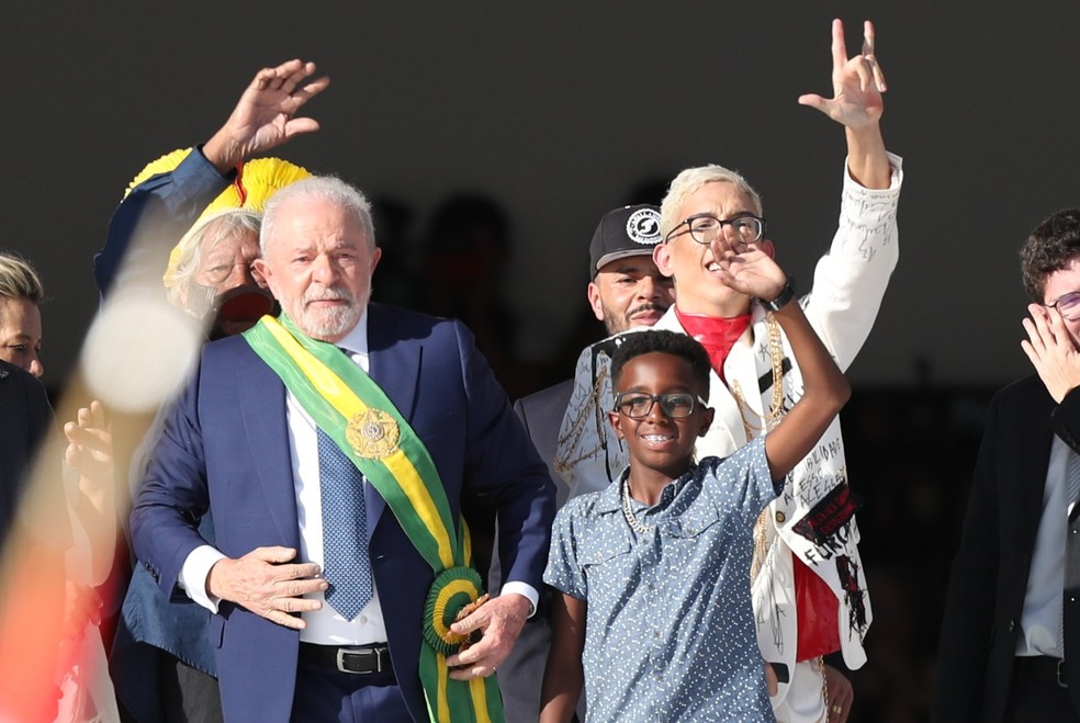 Francisco com Lula na cerim&ocirc;nia de posse &mdash; Foto: WILTON JUNIOR/ESTAD&Atilde;O CONTE&Uacute;DO