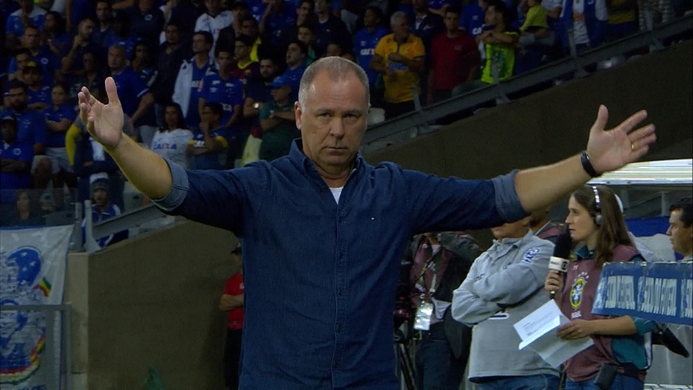 Técnico Mano Menezes fica no Cruzeiro por mais duas temporadas (Foto: Reprodução/Sportv)