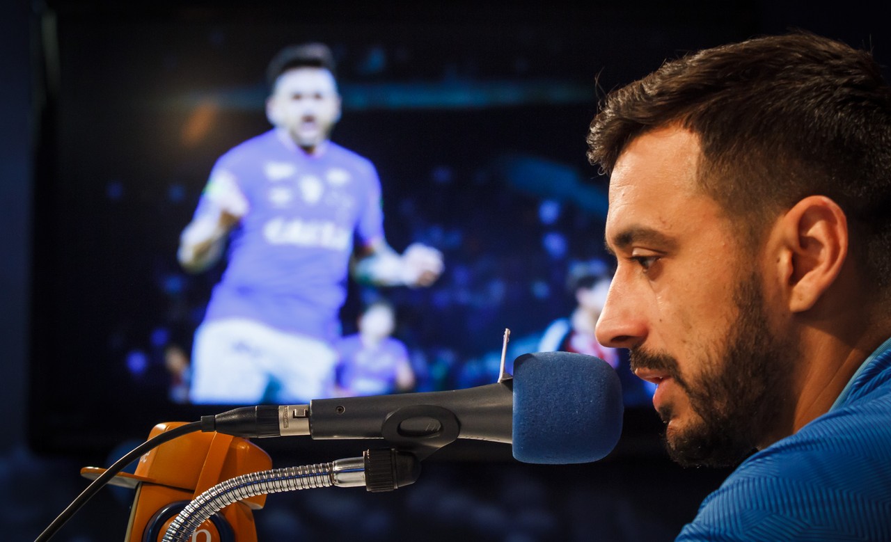 Robinho espera jogo mais difícil que na ida e tira lições das quase eliminações do Cruzeiro em casa