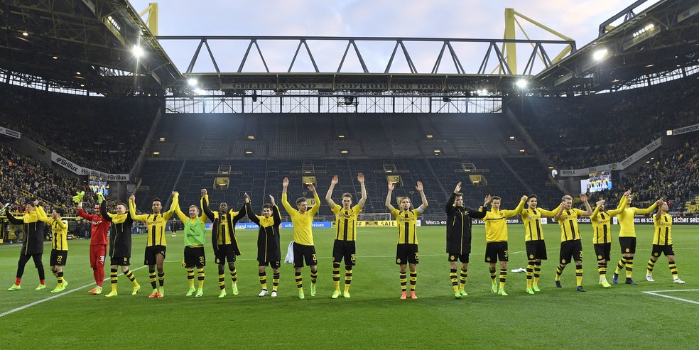 [OFF]: Campeonato Alemão mostra que jogos sem torcida possuem efeito psicológico na partida