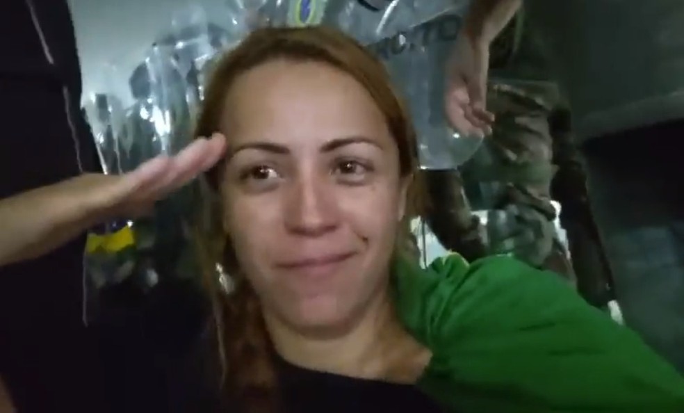 Ana Priscila Azevedo foi presa no entorno do Distrito Federal por participação em atos terroristas — Foto: Reprodução