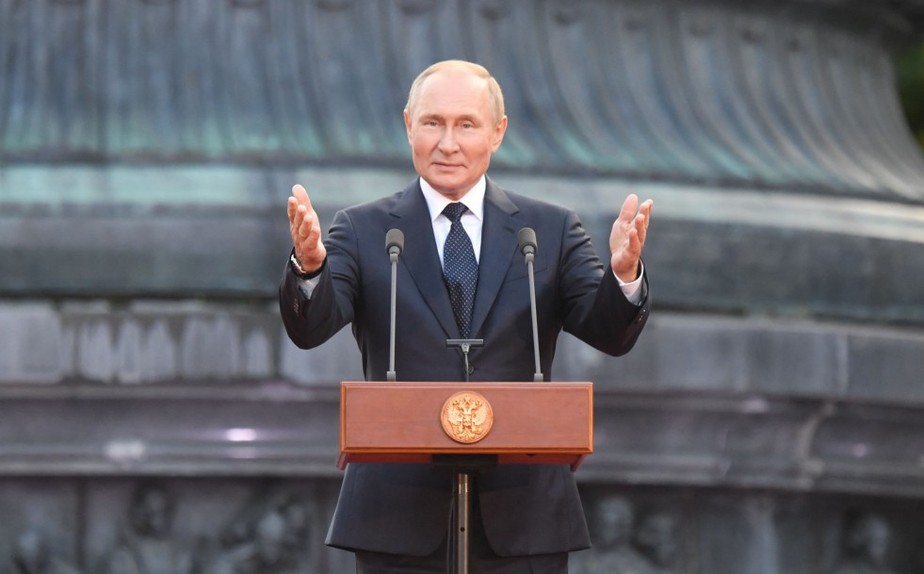 Presidente da Rússia, Vladimir Putin, durante discurso em Veliky Novgord