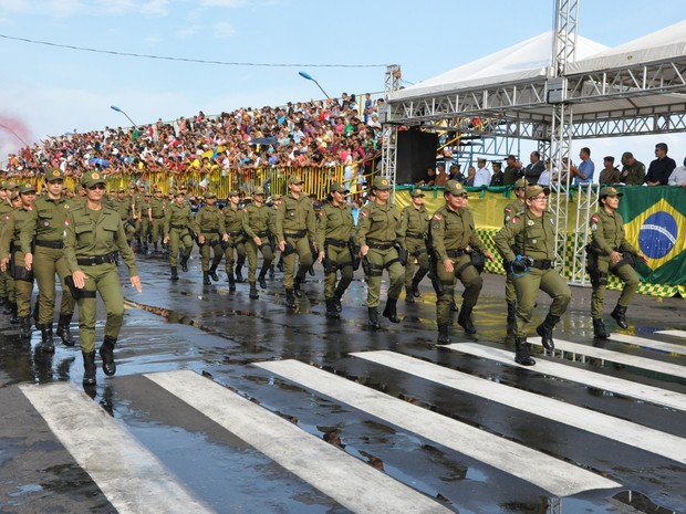 Desfile de 7 de setembro, em Santarém (Foto: Zé Rodrigues/ TV Tapajós)