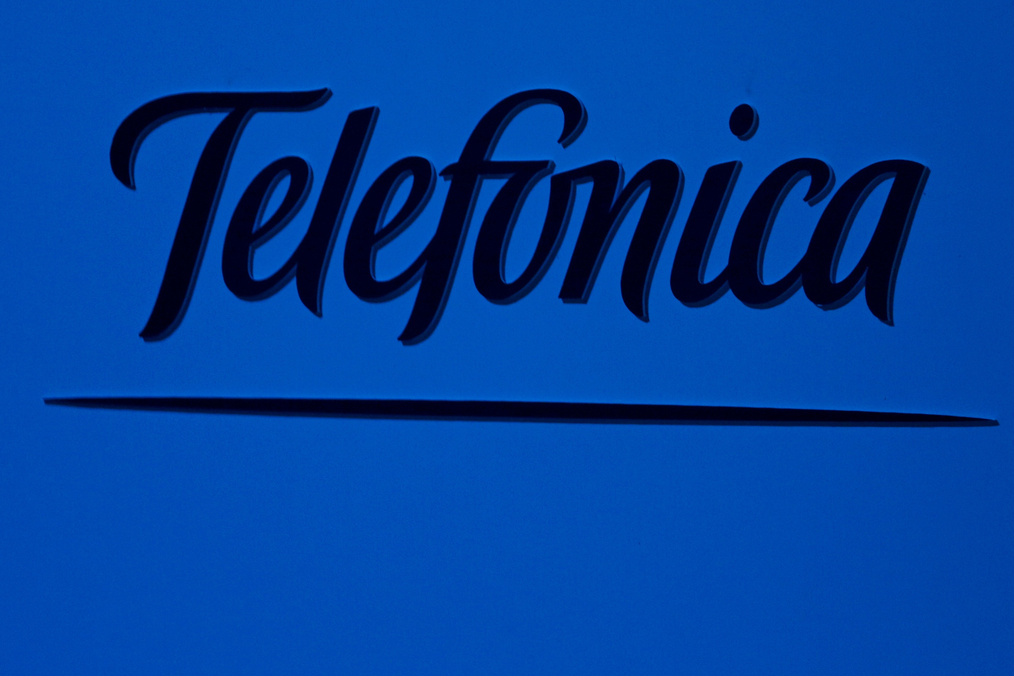 Telefónica chega a acordo para demissão de 2.700 funcionários na Espanha thumbnail
