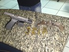 Homem é preso com armas e munições em Rio das Ostras, no RJ