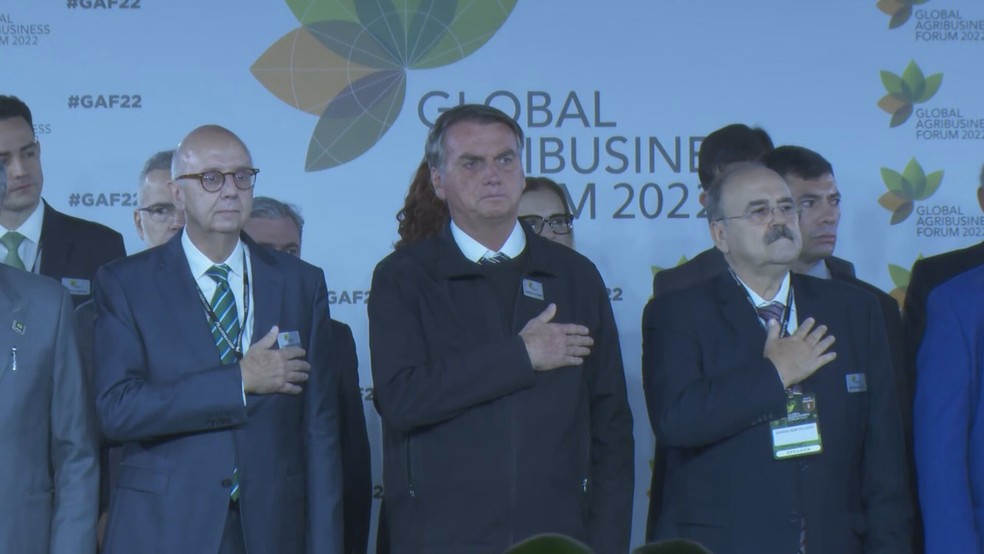 O presidente Jair Bolsonaro (PL) participa da abertura da Global Agribusiness Fórum 2022, em São Paulo, nesta segunda-feira (25). — Foto: Reprodução/TV Globo