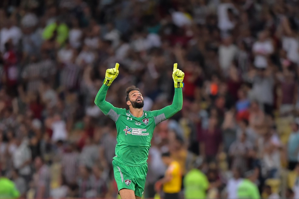 Muriel comemora vit&oacute;ria do Fluminense &mdash; Foto: Thiago Ribeiro / Ag&ecirc;ncia Estado