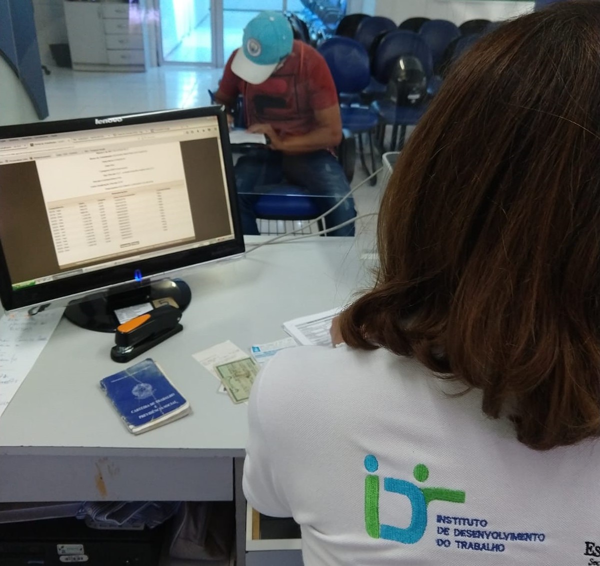 Pedidos de seguro-desemprego caem 53% em um ano no Ceará - Vimarsana News