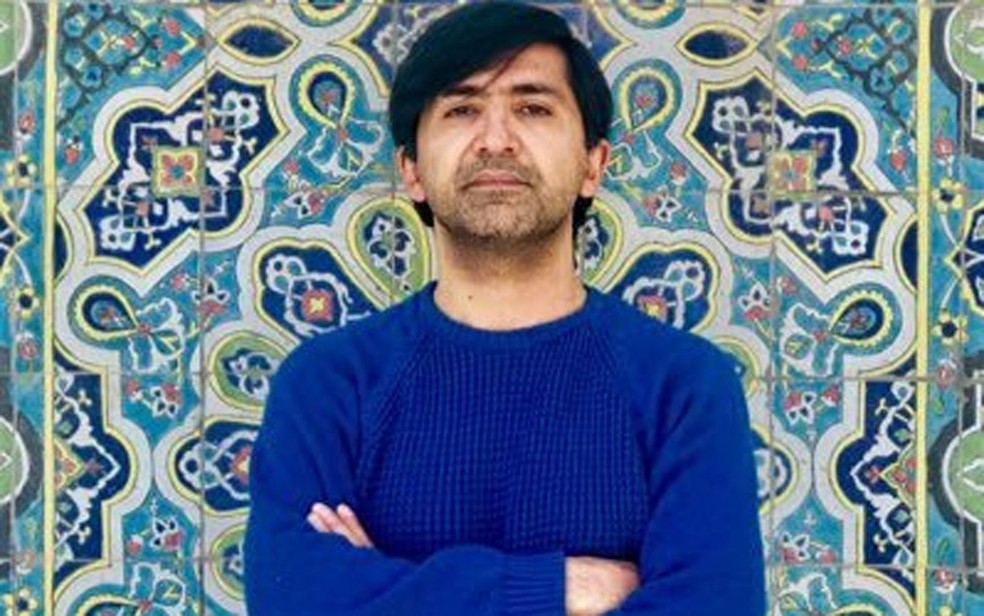 O fotógrafo Massoud Hossaini, primeiro afegão a vencer o Prêmio Pulitzer — Foto: Reprodução/Twitter/Massoud Hossaini