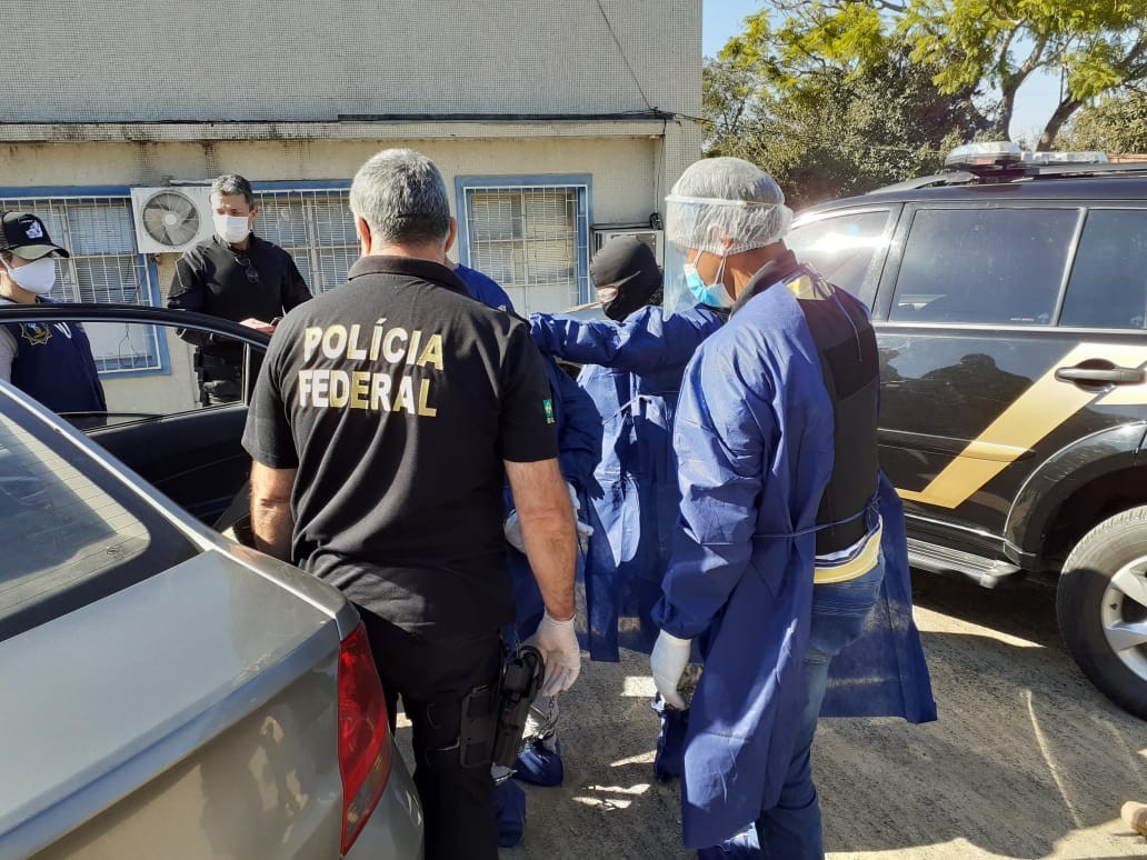 Polícia Federal extradita, em Jaguarão, uruguaio preso por suspeita de feminicídio