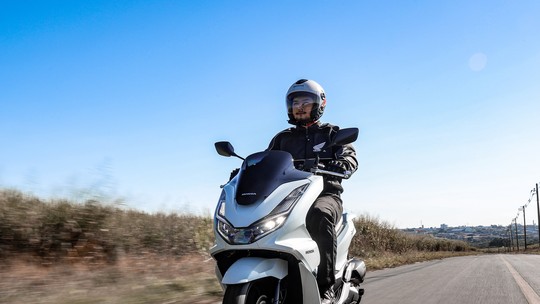 Vai trocar de moto? Conheça as 10 scooters mais baratas do Brasil