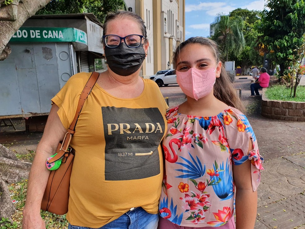 Márcia Vilela saiu de casa preparada para pagar a passagem em dinheiro — Foto: Heloise Hamada/g1