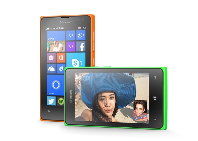 Lumia 435 ser? disponibilizado tamb?m nas cores laranja e verde (Foto: Divulga??o/Microsoft)