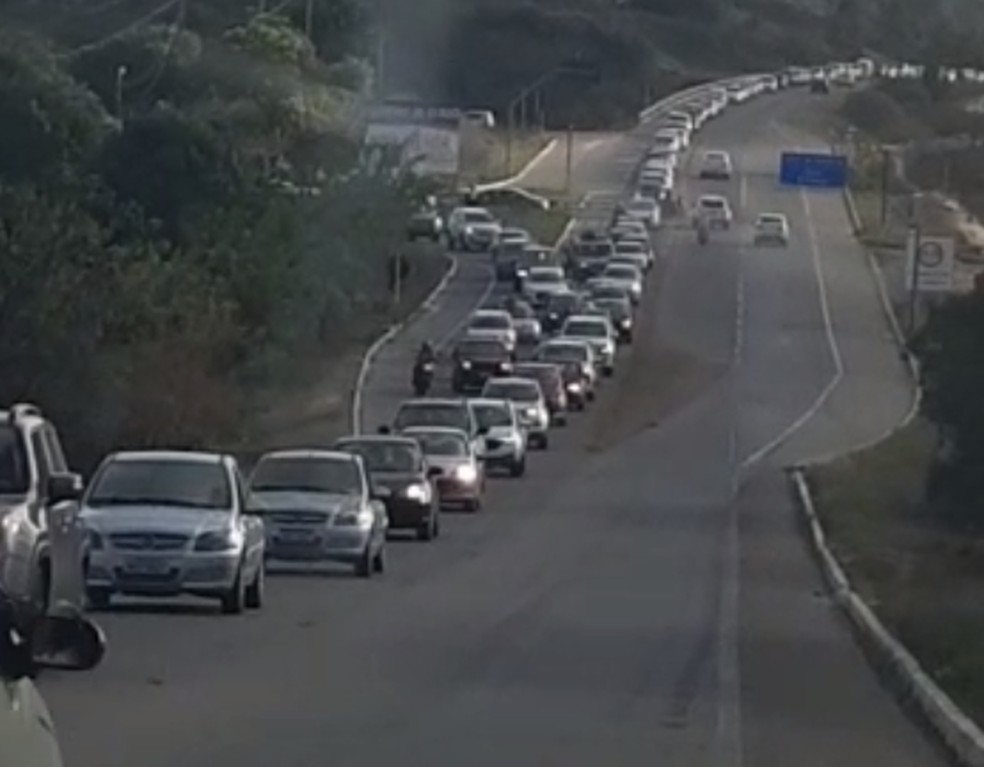 BR-101 norte, no RN, tem trânsito intenso nesta quinta (31) — Foto: PRF/Divulgação