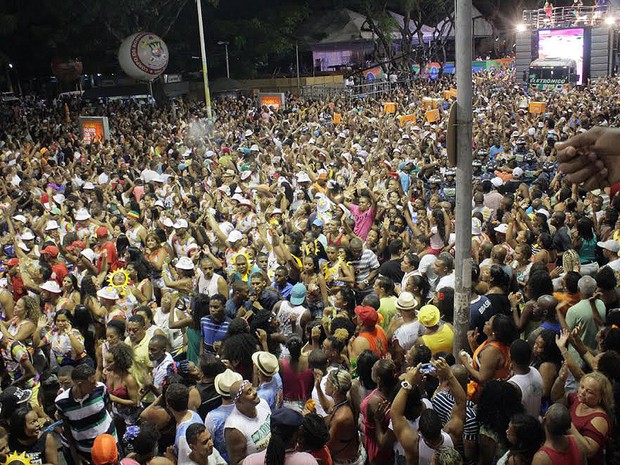 É O Tchan desfila no Campo Grande (Foto: Robson Oliveira/Ag Haack)