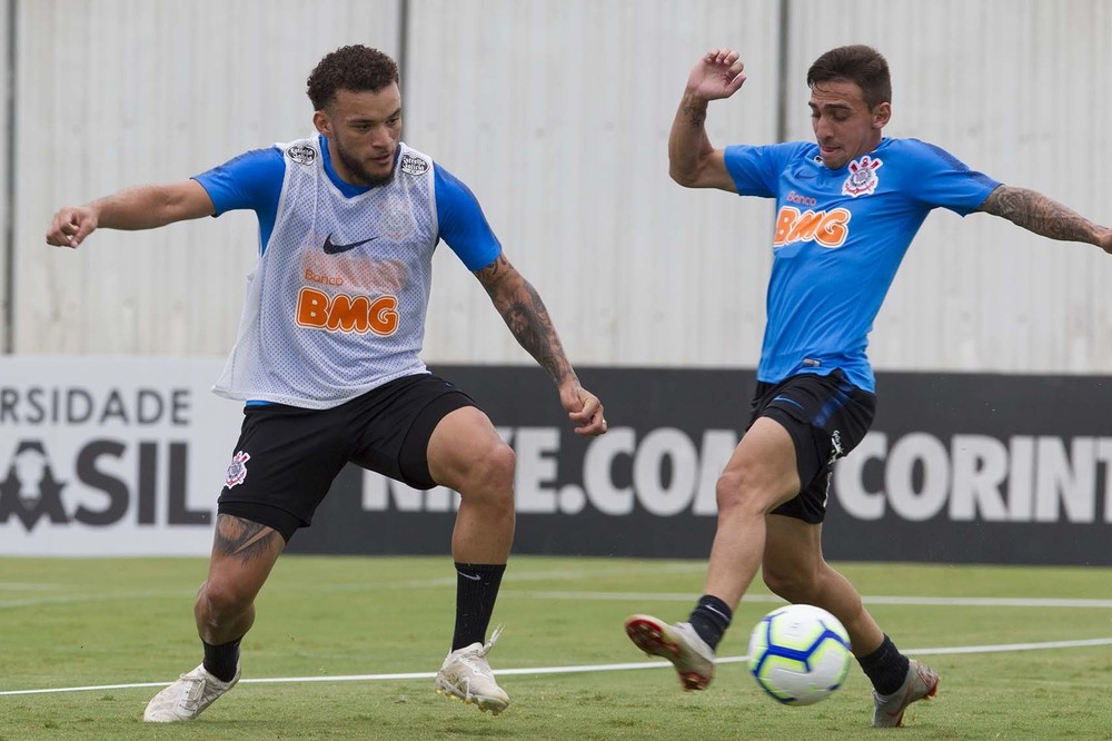 Gustavo Mosquito é anunciado como reforço do Paraná por empréstimo