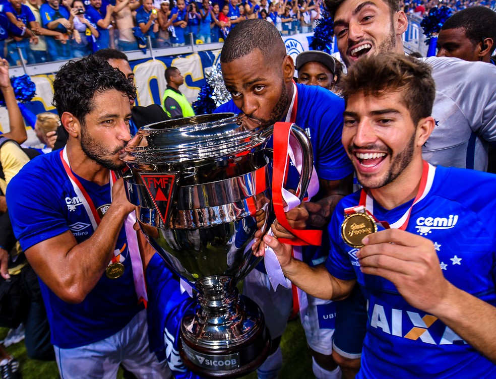 Retrospectiva 2018 Cruzeiro Fatura Dois Titulos Ve Volta Do Mito E Marca De Idolo Cruzeiro Ge