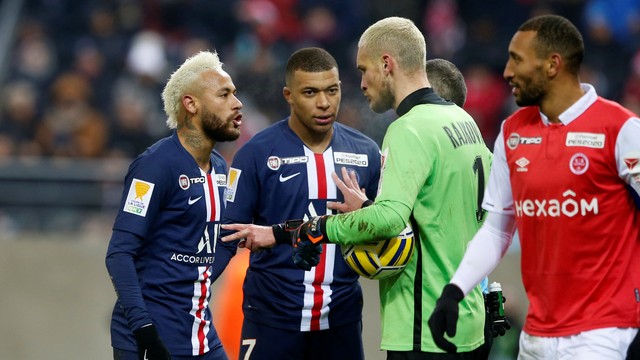 Neymar defende Mbappé na confusão com o goleirod o Reims