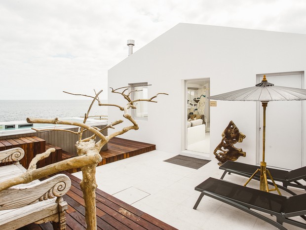 Conheça o WHITE Exclusive Suites & Villas, hotel da costa sul da Ilha de São Miguel em Portugal (Foto: Divulgação)