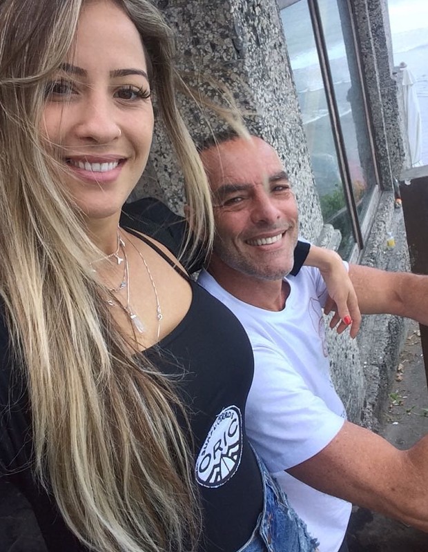 Paulo Zulu e a namorada, Elaine Quisinski (Foto: Reprodução/Instagram)