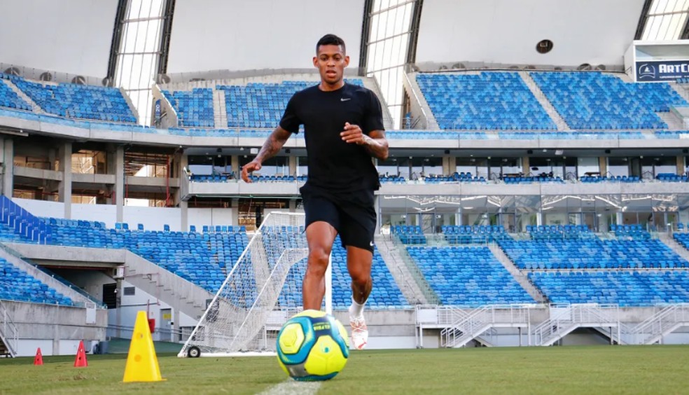 Ricardo Lopes, atacante do FC Vorskla — Foto: Canindé Pereira