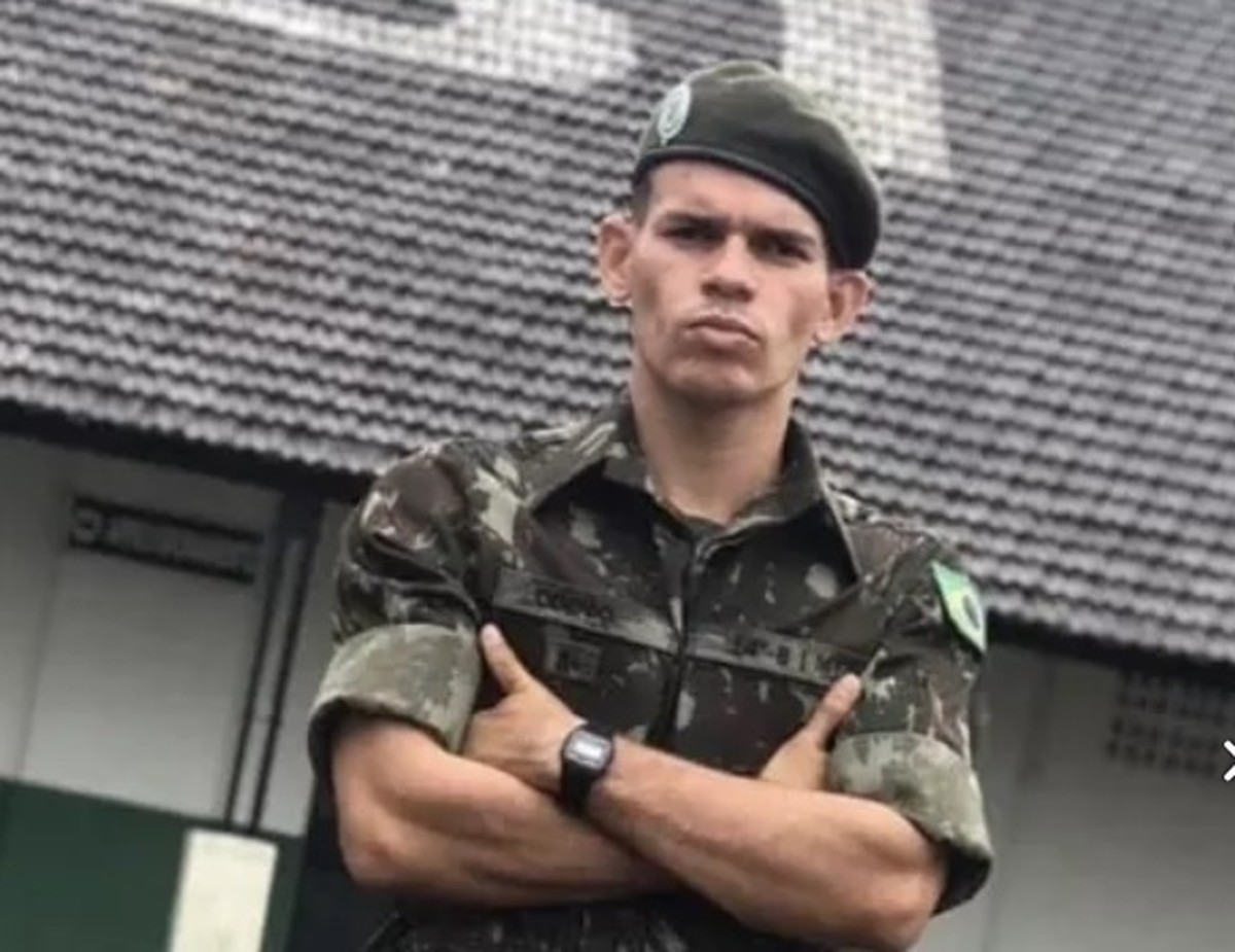 Morre soldado do Exército de 19 anos que levou tiro no rosto em assalto a ônibus no Grande Recife - Vimarsana News