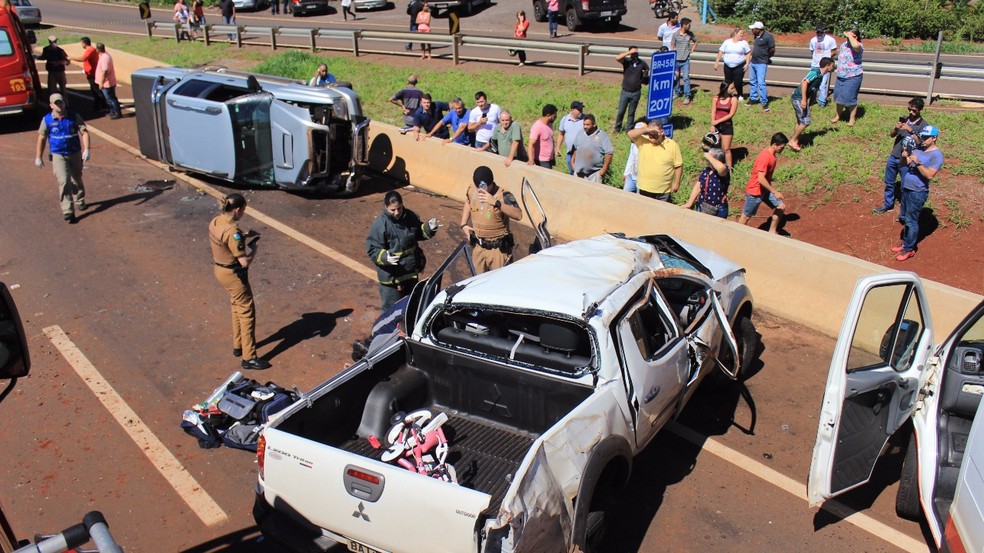 Conforme a polícia, os veículos trafegavam no mesmo sentido da PR-158. (Foto: Rafael Silvestrin/Divulgação)