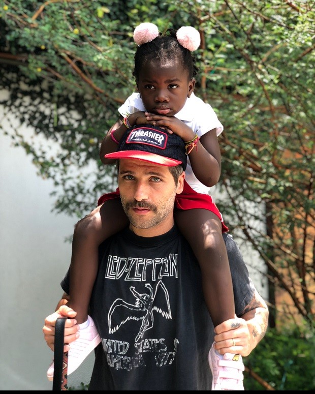 Bruno Gagliasso e a filha Titi (Foto: Reprodução/ Instagram)