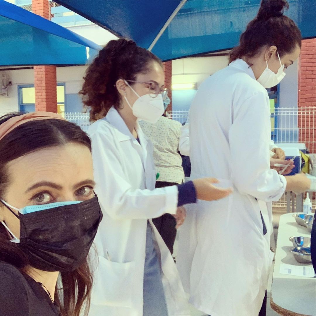Maria Luísa Mendonça é vacinada no Rio (Foto: Reprodução Instagram)