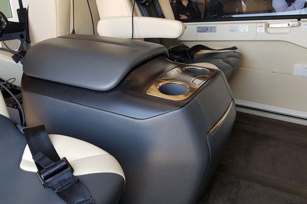 Galleys não refrigeram, mas são os coolers de melhor acabamento que já vi (Foto: Julio Cabral/Autoesporte)