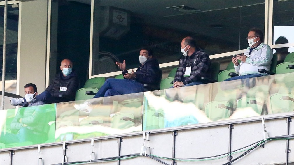 Abel Ferreira em camarote do Allianz Parque acompanhando o time sub-20 � Foto: Fabio Menotti / Ag. Palmeiras