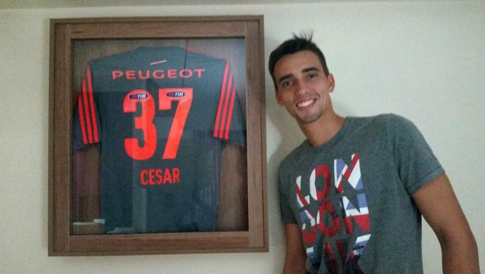 César emoldura estreia e espera jogo de nova história: Sou prova viva disso