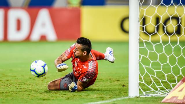 FA!bio defendeu cobranA§a de Ricardo Bueno