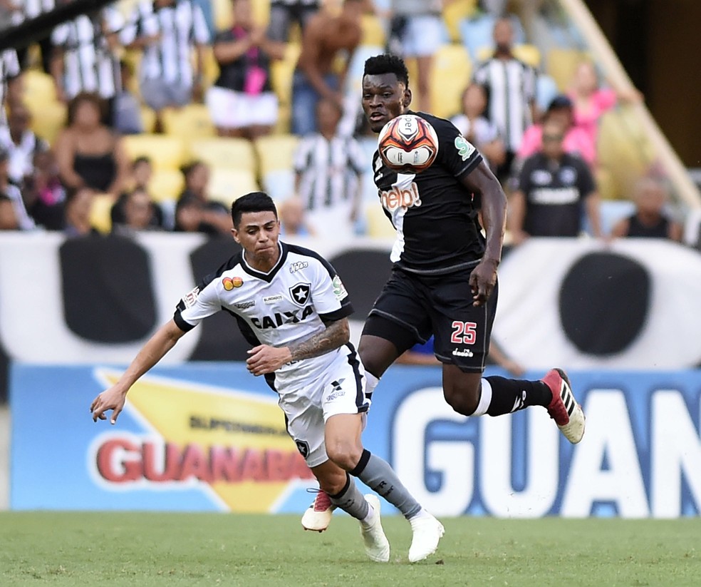 Botafogo e Vasco disputaram a Ãºltima final do Carioca (Foto: AndrÃ© DurÃ£o/GloboEsporte.com)