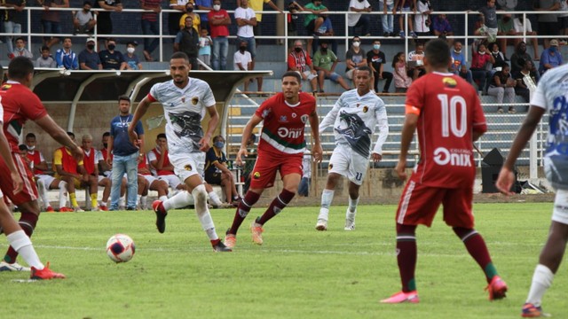 Fluminense-PI x Jaguariúna