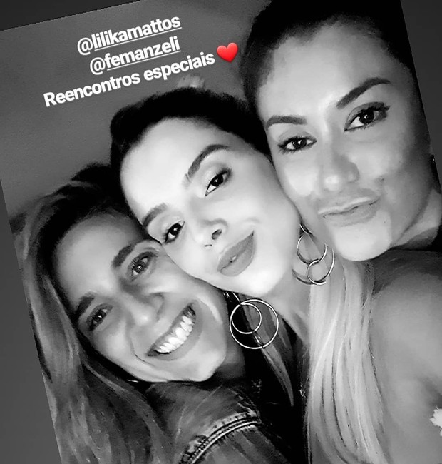 Giovanna Lancellotti e amigas (Foto: Reprodução/Instagram)