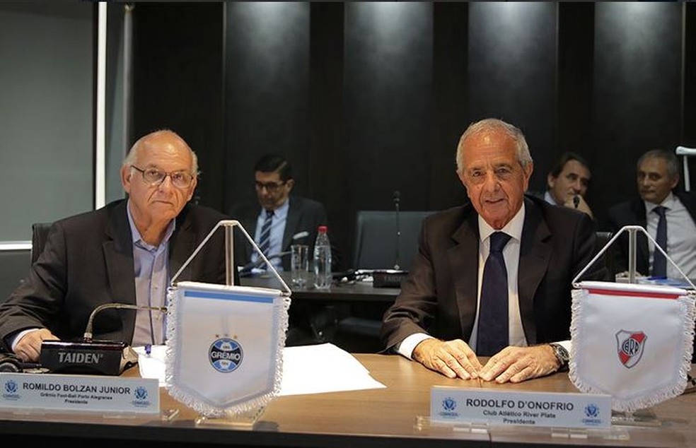 Romildo Bolzan, presidente do Grêmio, e Rodolfo D'Onofrio, presidente do River Plate — Foto: Divulgação