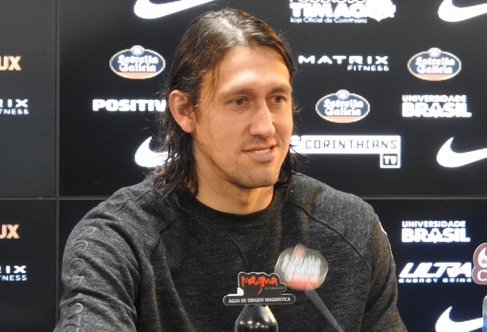 Em entrevista coletiva, Cássio explica volta antecipada, fala sobre os novos reforços e defende Neymar de críticas