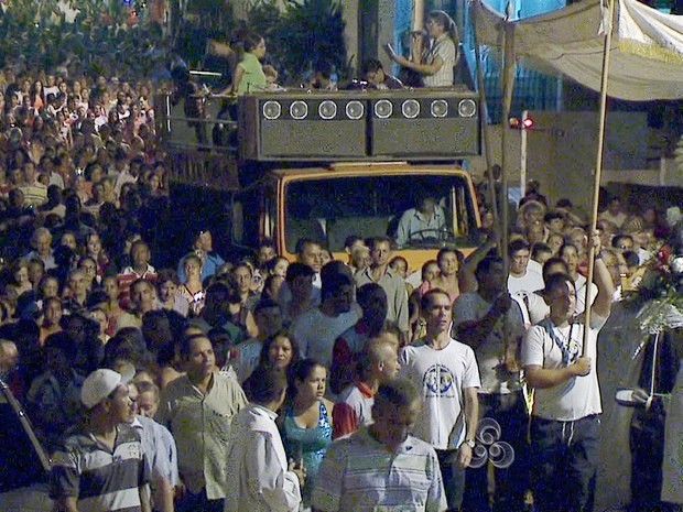 G1 - No Acre, católicos vão à procissão de Corpus Christi para ...