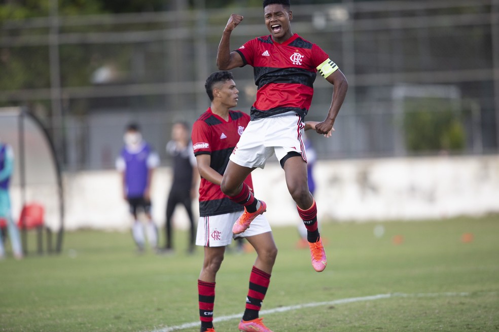 Matheus França empatou o jogo e abriu o caminho para virada do Flamengo — Foto: Gilvan de Souza / Flamengo