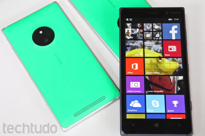 Lumia 830 apresenta tela HD (Foto: Fabricio Vitorino/TechTudo)