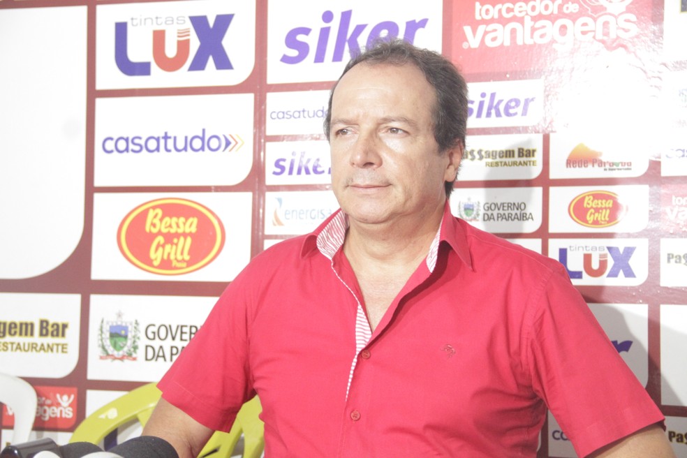 Watteau Rodrigues reclama de impaciência de Ramiro no comando do Auto (Foto: Cisco Nobre / GloboEsporte.com)