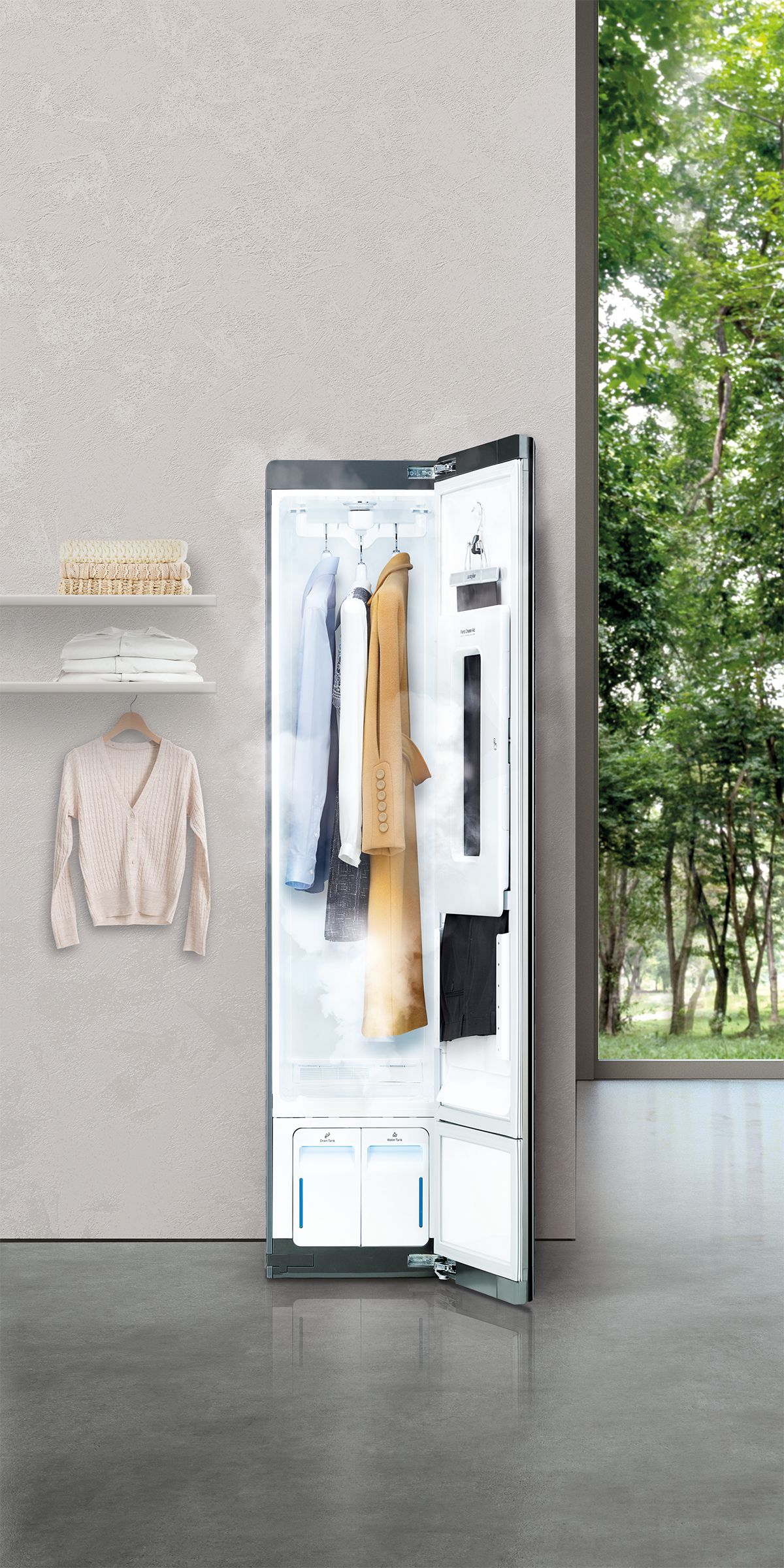 Closet inteligente Styler, da LG, faz higienização, desodorização e sanitização de roupas e acessórios, eliminando até 99,9% de bactérias e agentes alérgenos  (Foto: Divulgação)