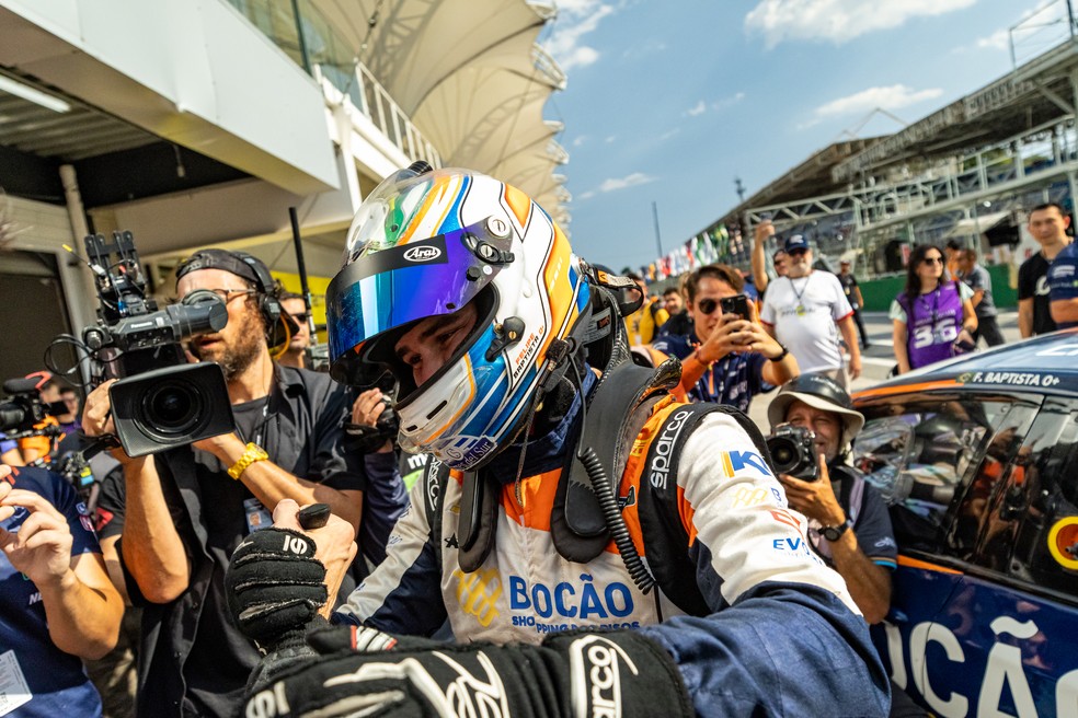 Felipe Baptista, pole da Super Final da Stock Car 2022, venceu primeira corrida em Interlagos — Foto: Vinícius Branca