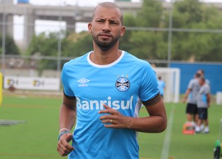 Ambiente do Grêmio chama atenção de Kadu: Já me sinto em casa