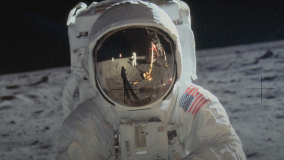 Planetário de Brasília recebe exposição em homenagem aos ...