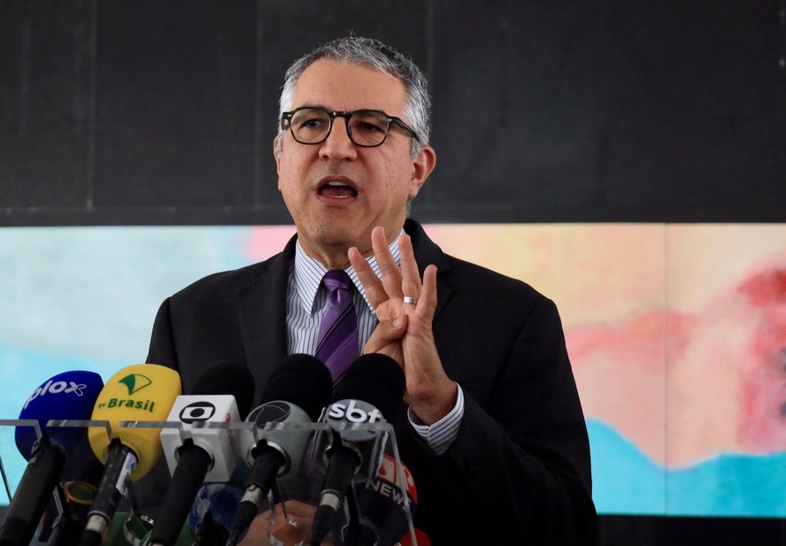 Ministro das Relações Institucionais, Alexandre Padilha (PT) vem sendo cobrado na Câmara por dificuldades na articulação política