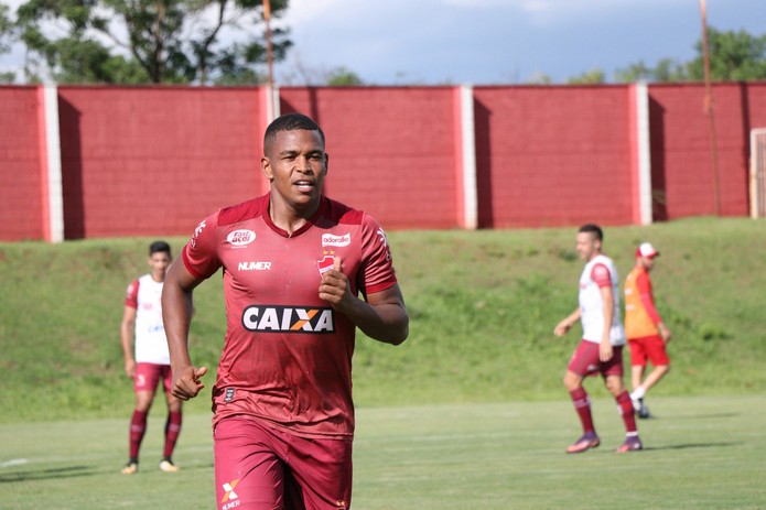 Alan Mineiro, meia do Vila Nova — Foto: Douglas Monteiro/Vila Nova