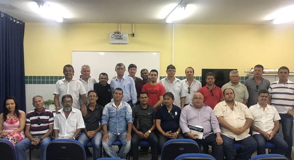 Clubes se reuniram em uma Escola Estadual de Campina Grande (Foto: DivulgaÃ§Ã£o)