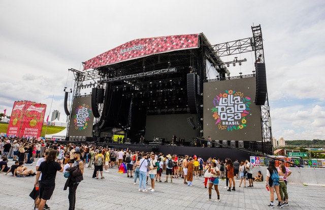 SAO PAULO, BRAZIL - MARCH 25: A general view of main stage during day one of Lollapalooza Brazil Music Festival at Interlagos Racetrack on March 25, 2022 in Sao Paulo, Brazil. (Photo by Mauricio Santana/Getty Images) (Foto: Getty Images)